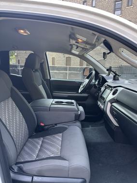 2018 Toyota Tundra SR