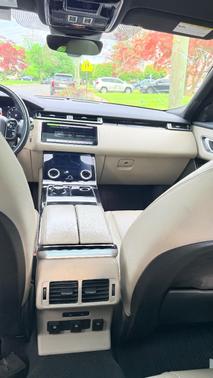 Black 2018 Land Rover Range Rover Velar P250 SE R-Dynamic