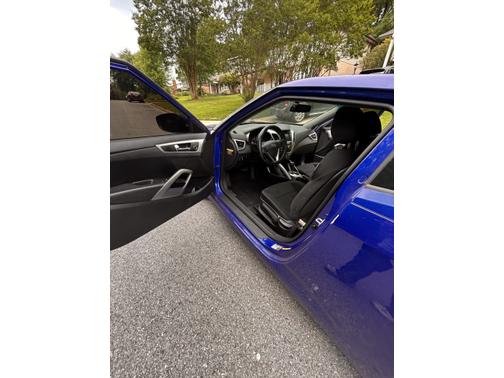 2013 Hyundai Veloster Base