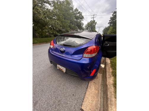 2013 Hyundai Veloster Base