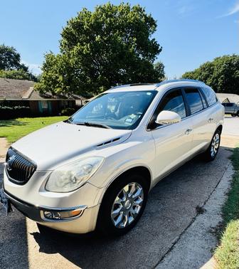 White 2012 Buick Enclave Premium