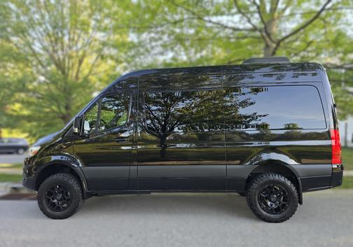 2022 Mercedes-Benz Sprinter 2500 Standard Roof