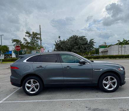 2019 Jaguar F-PACE 25t Premium