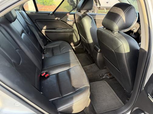 Silver 2012 Ford Fusion SEL