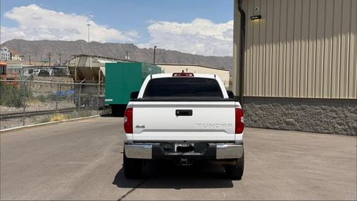 White 2021 Toyota Tundra SR5