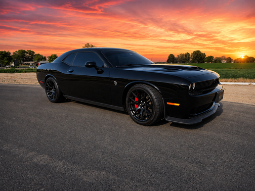 Black 2016 Dodge Challenger SRT Hellcat