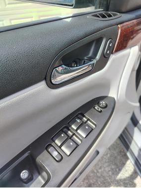 Gray 2006 Chevrolet Impala LT