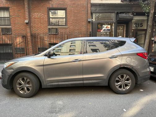 Gray 2015 Hyundai Santa Fe Sport 2.4L