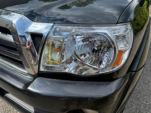 Black 2008 Toyota Tacoma Access Cab