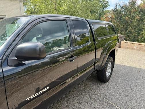 Black 2008 Toyota Tacoma Access Cab