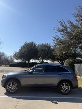2019 Mercedes-Benz GLC 300 Base
