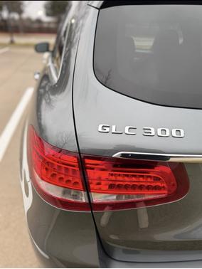 2019 Mercedes-Benz GLC 300 Base