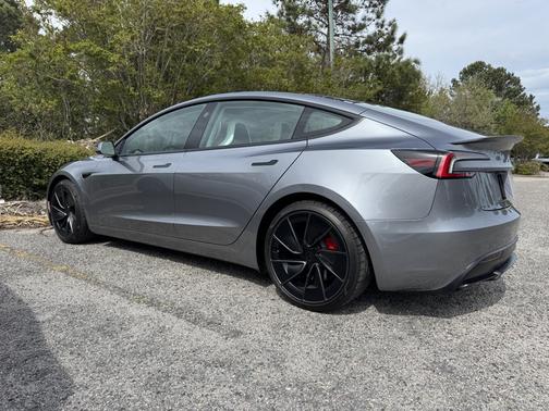 2025 Tesla Model 3 Performance AWD