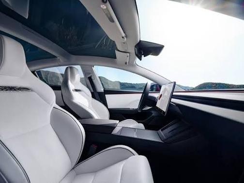 2025 Tesla Model 3 Performance AWD