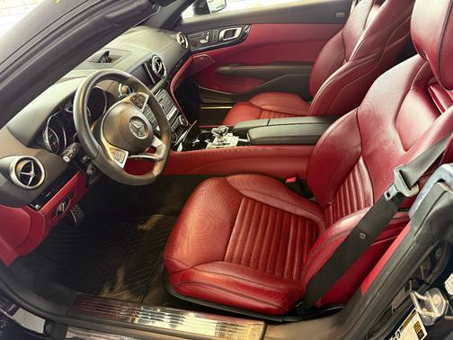 2018 Mercedes-Benz SL 550 Base