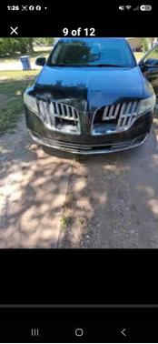 Black 2010 Lincoln MKT Base
