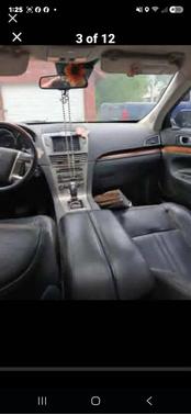 Black 2010 Lincoln MKT Base