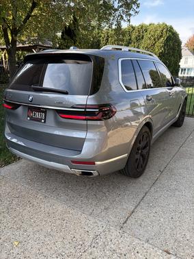 2023 BMW X7 xDrive40i