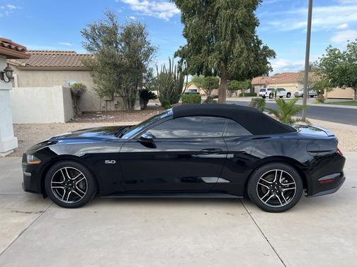 2023 Ford Mustang GT Premium