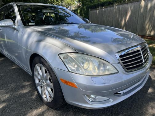 Silver 2007 Mercedes-Benz S-Class S 550