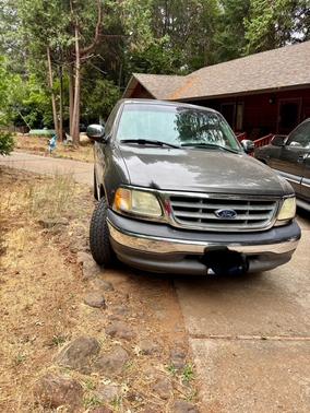 2002 Ford F-150 XL