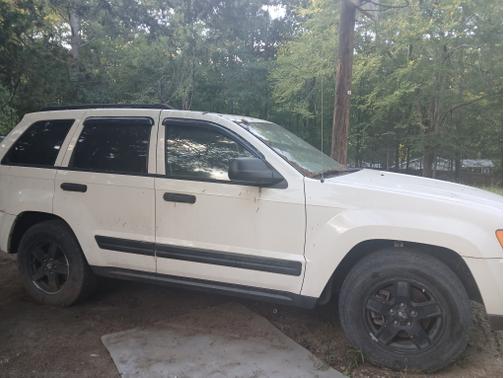 2006 Jeep Grand Cherokee Laredo