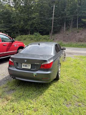 Gray 2009 BMW 535 xi