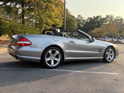 2009 Mercedes-Benz SL-Class SL550 Roadster
