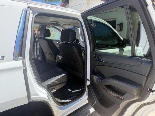 White 2016 Chevrolet Tahoe LT