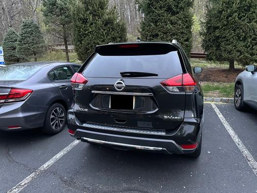 2017 Nissan Rogue SV