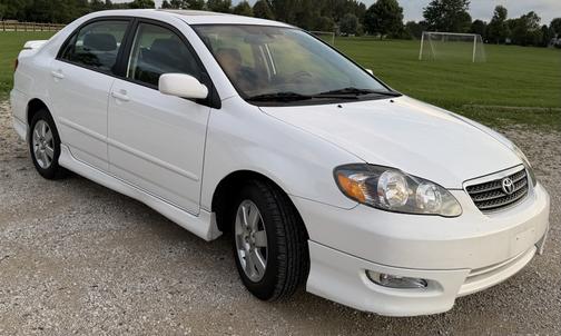 White 2007 Toyota Corolla S
