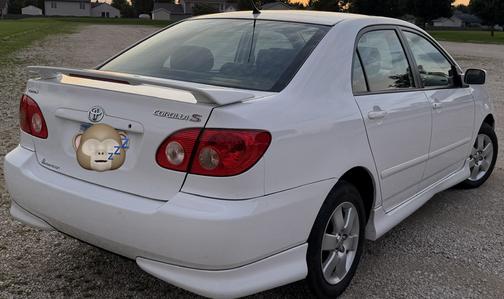 White 2007 Toyota Corolla S