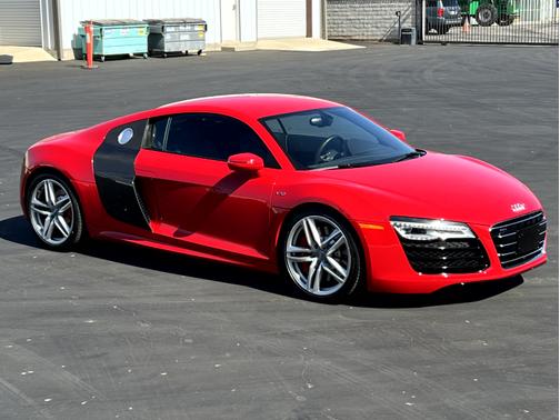 2015 Audi R8 5.2 plus