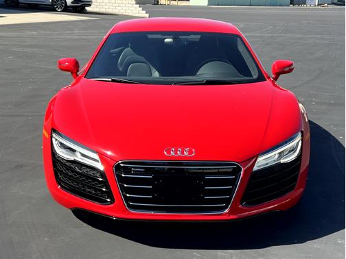 2015 Audi R8 5.2 plus