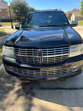 2014 Lincoln Navigator Base