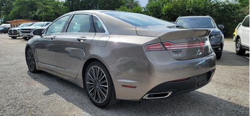 2016 Lincoln MKZ Base