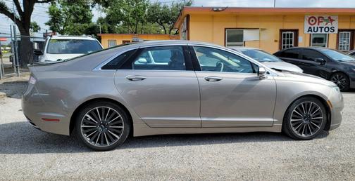 2016 Lincoln MKZ Base