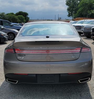 2016 Lincoln MKZ Base