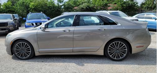 2016 Lincoln MKZ Base