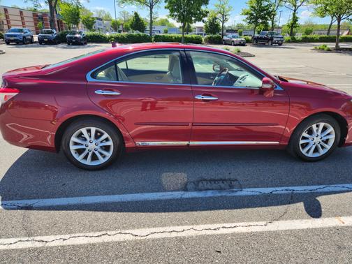 2011 Lexus ES 350 Base