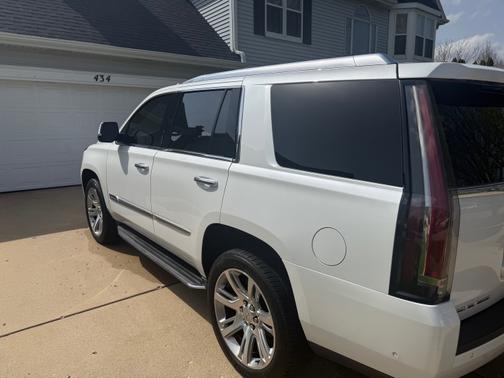 2018 Cadillac Escalade Luxury