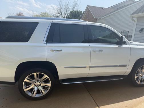 2018 Cadillac Escalade Luxury