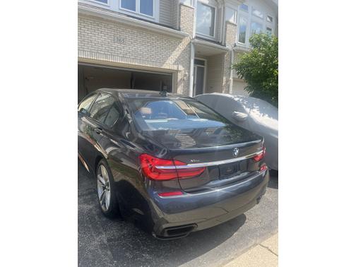 2017 BMW 750 i xDrive