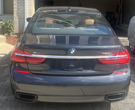 2017 BMW 750 i xDrive