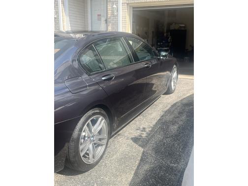 2017 BMW 750 i xDrive