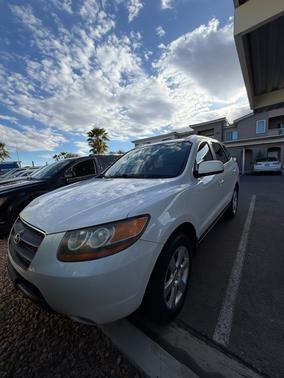 White 2008 Hyundai SANTA FE SE