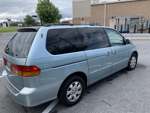 2004 Honda Odyssey EX