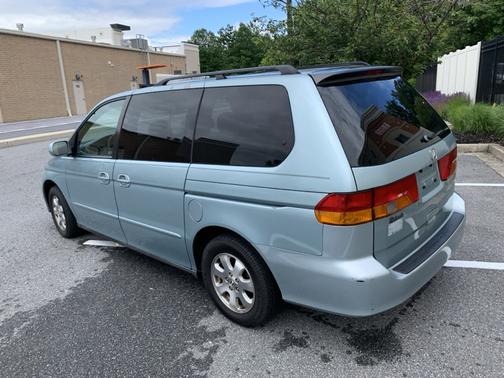 2004 Honda Odyssey EX
