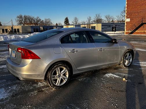 2015 Volvo S60 T5 Premier