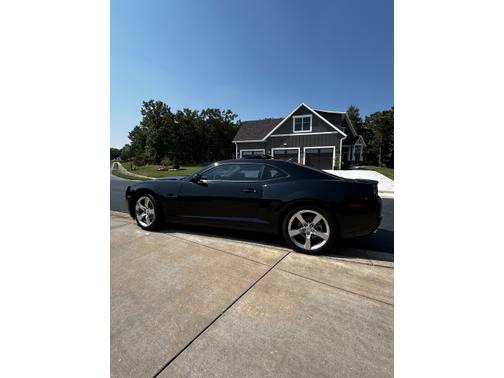 2011 Chevrolet Camaro 2LT